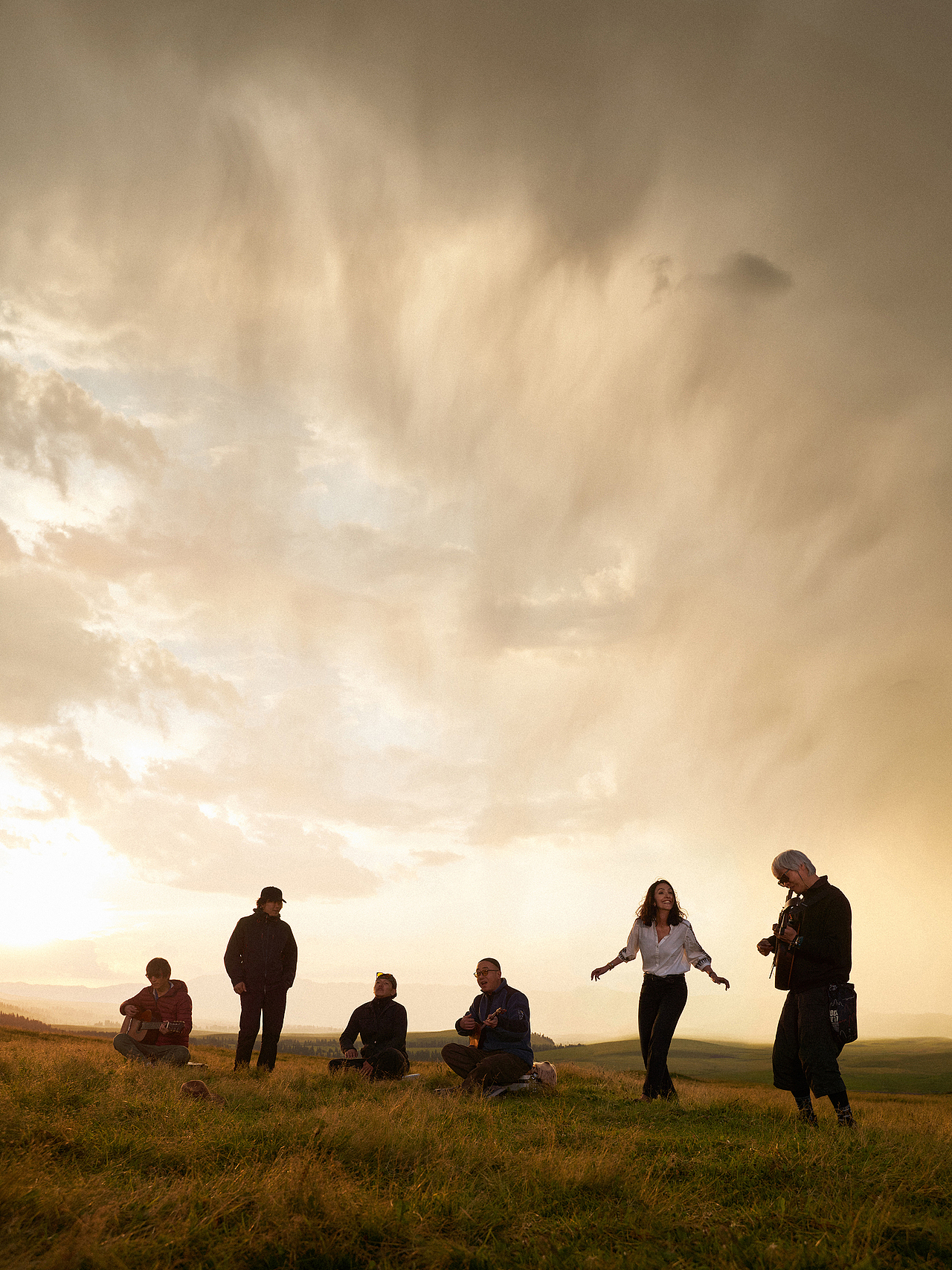 中国音乐旅行纪实节目《边走边唱》海报