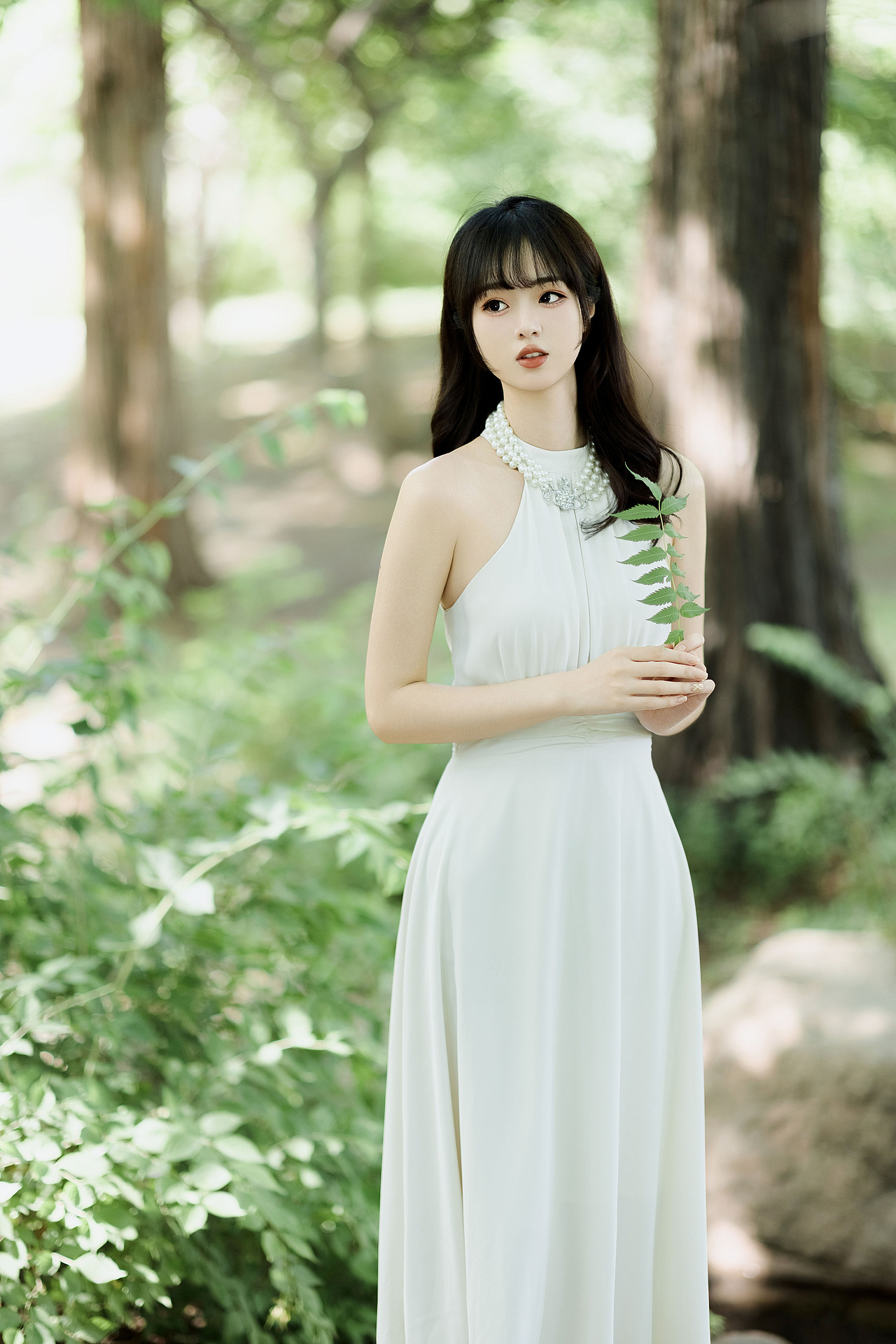 森林中（图ZMzcwMjIxOTcy） - 人像摄影 - 站酷设计师若寒Rock原创素材 - 站酷ZCOOL