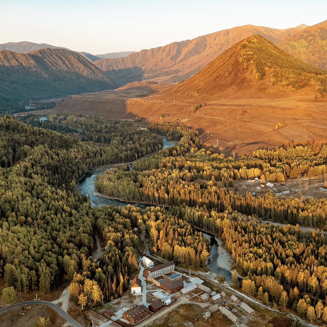北疆喀纳斯禾木乡之旅（图ZMzE1NTgwMTgw） - 人文/纪实摄影 - 站酷设计师拾光朝圣者原创素材 - 站酷ZCOOL