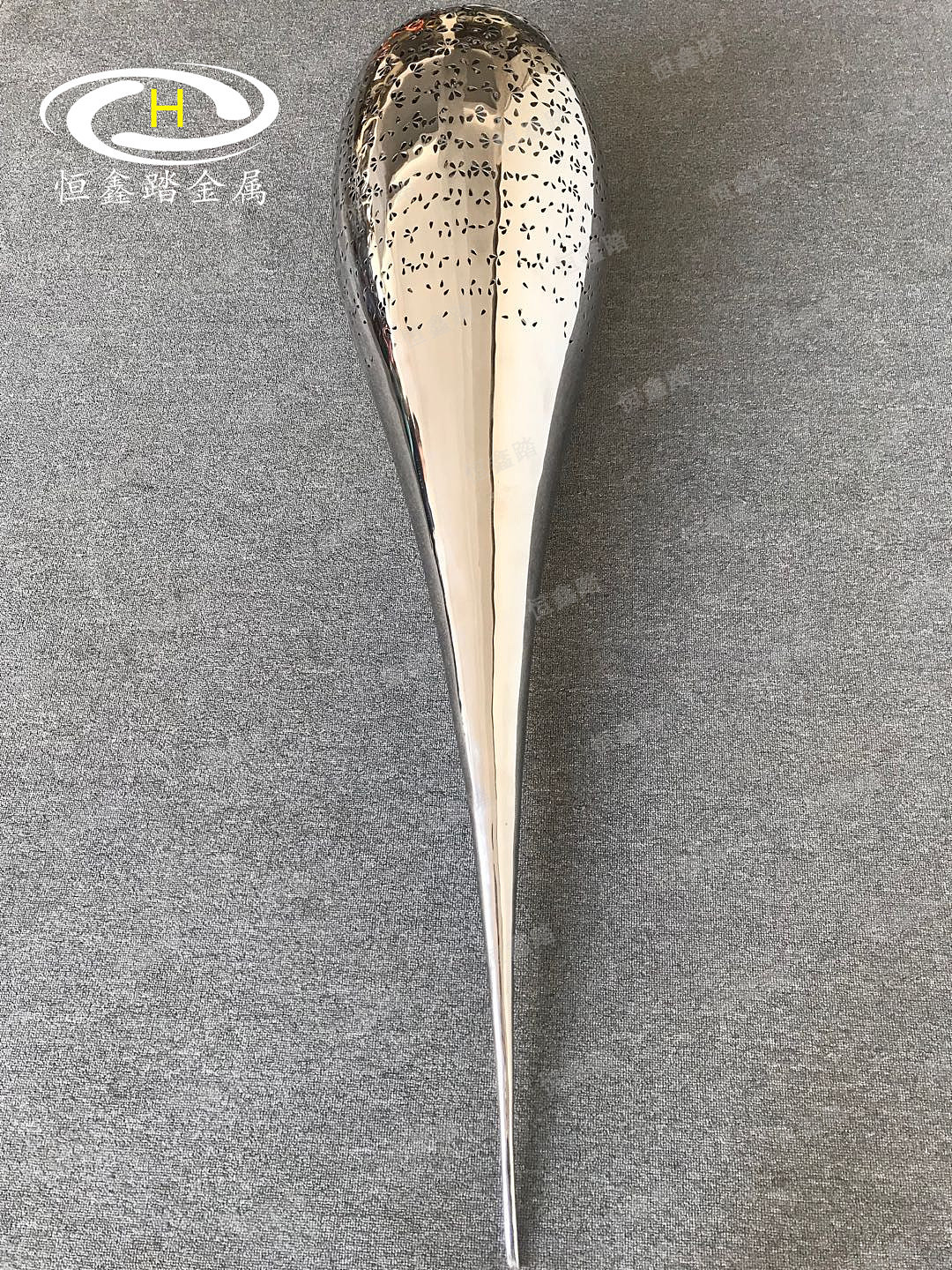 镜面不锈钢水滴雕塑 镂空造型不锈钢水滴摆件 艺术摆件