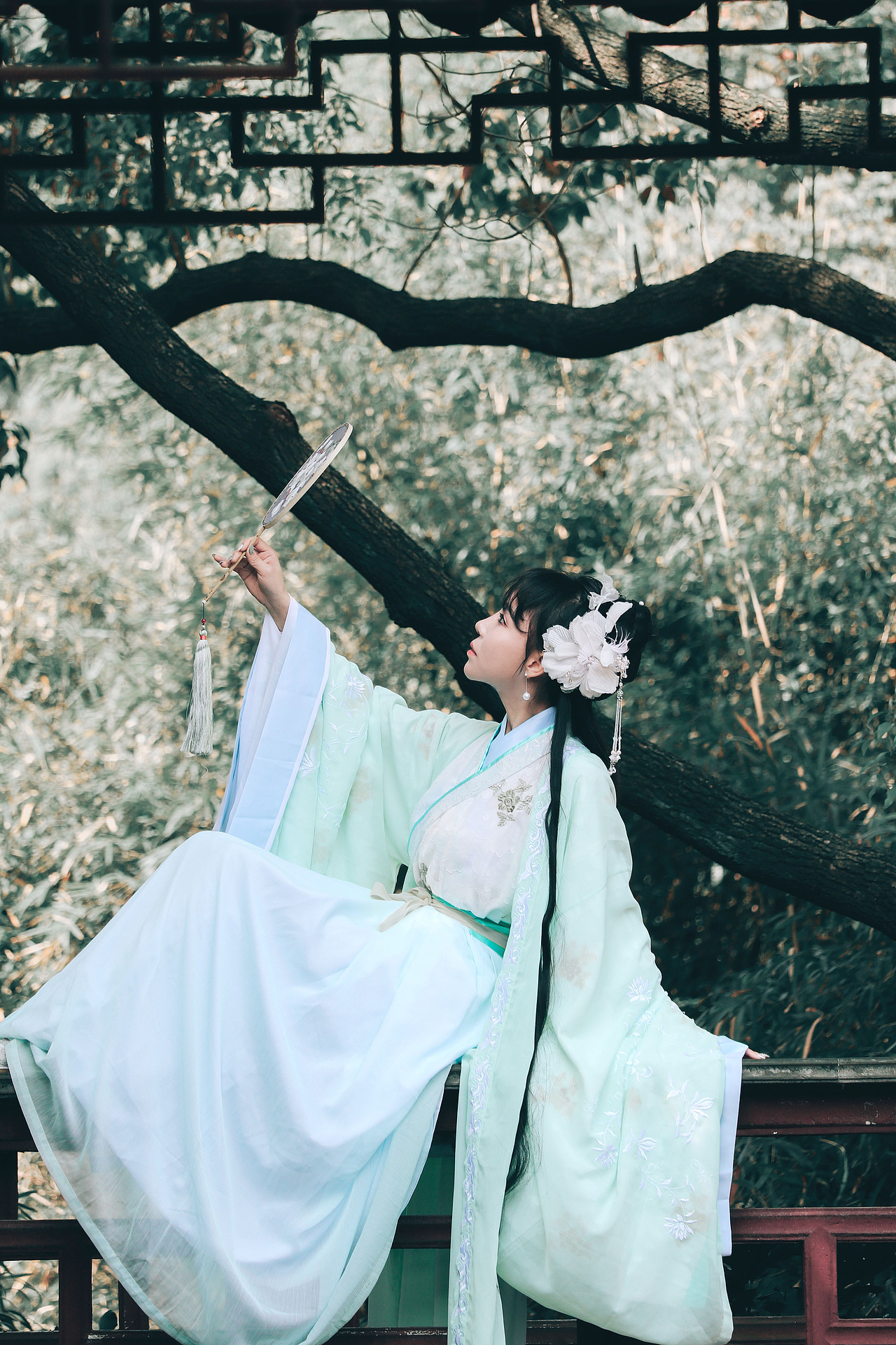 春风一顾（图ZMjA0NjQxMTU2） - 人像摄影 - 站酷设计师大块头de小不点原创素材 - 站酷ZCOOL