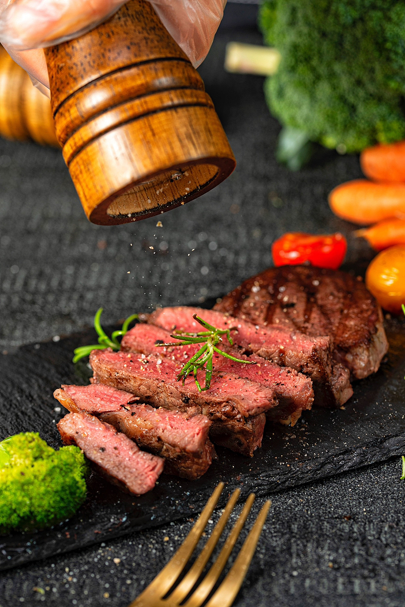 美食摄影｜牛排（图ZMzQ2NDM1ODMy） - 美食摄影 - 站酷设计师宁小罐原创素材 - 站酷ZCOOL