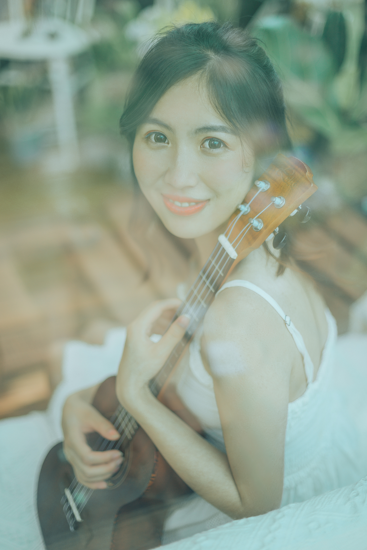 我戒不掉她的微笑,洋溢幸福的味道