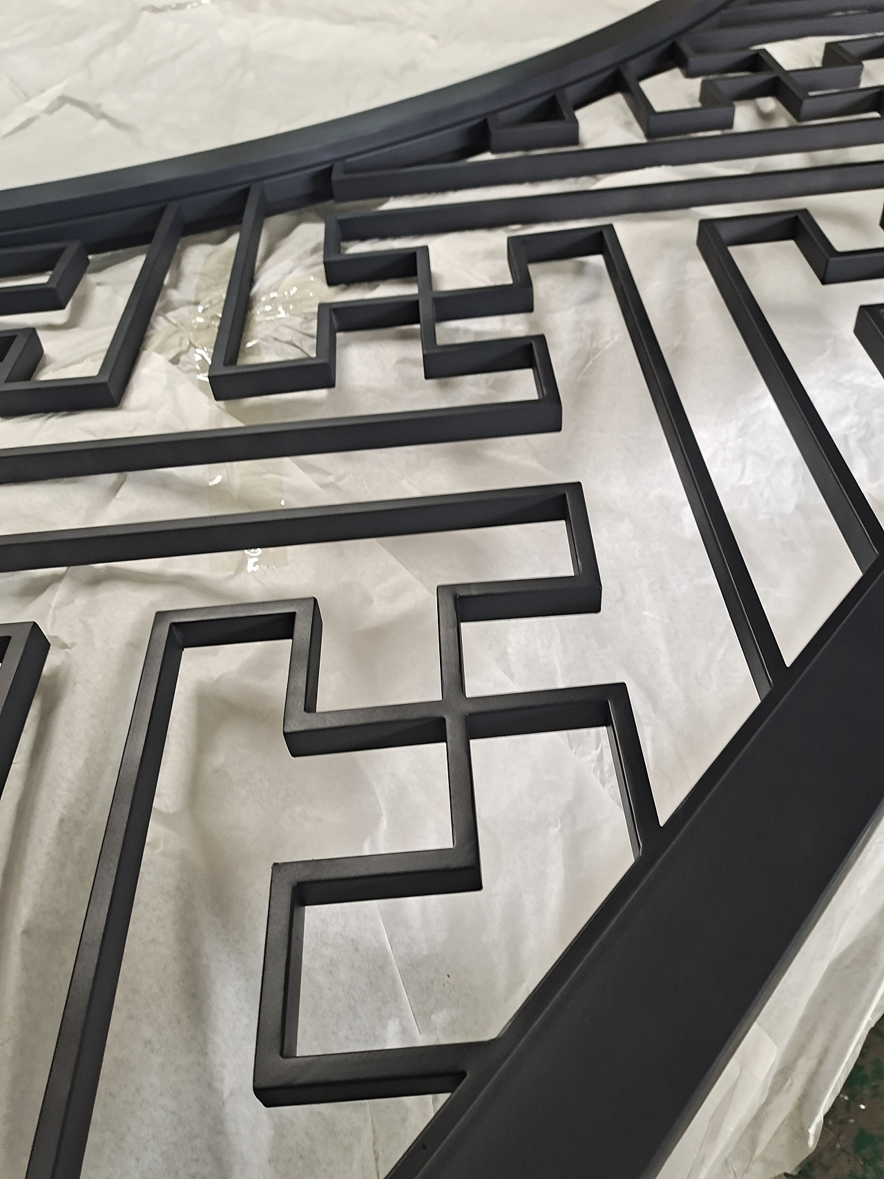 万字花格 园林月洞门