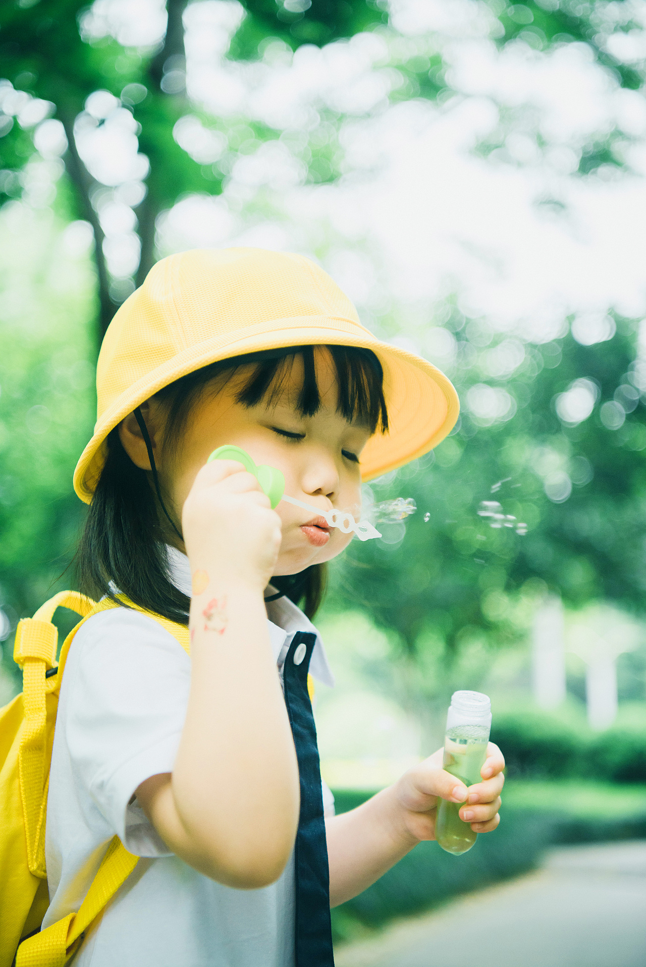 跑吧,跳吧,笑吧,这就是快乐的你呀(图ZOTIyOTg1NjA=) - 人像摄影 - 站酷设计师雨非飞原创素材 - 站酷ZCOOL