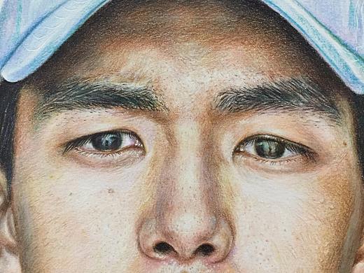 彩铅人物-小河神李现