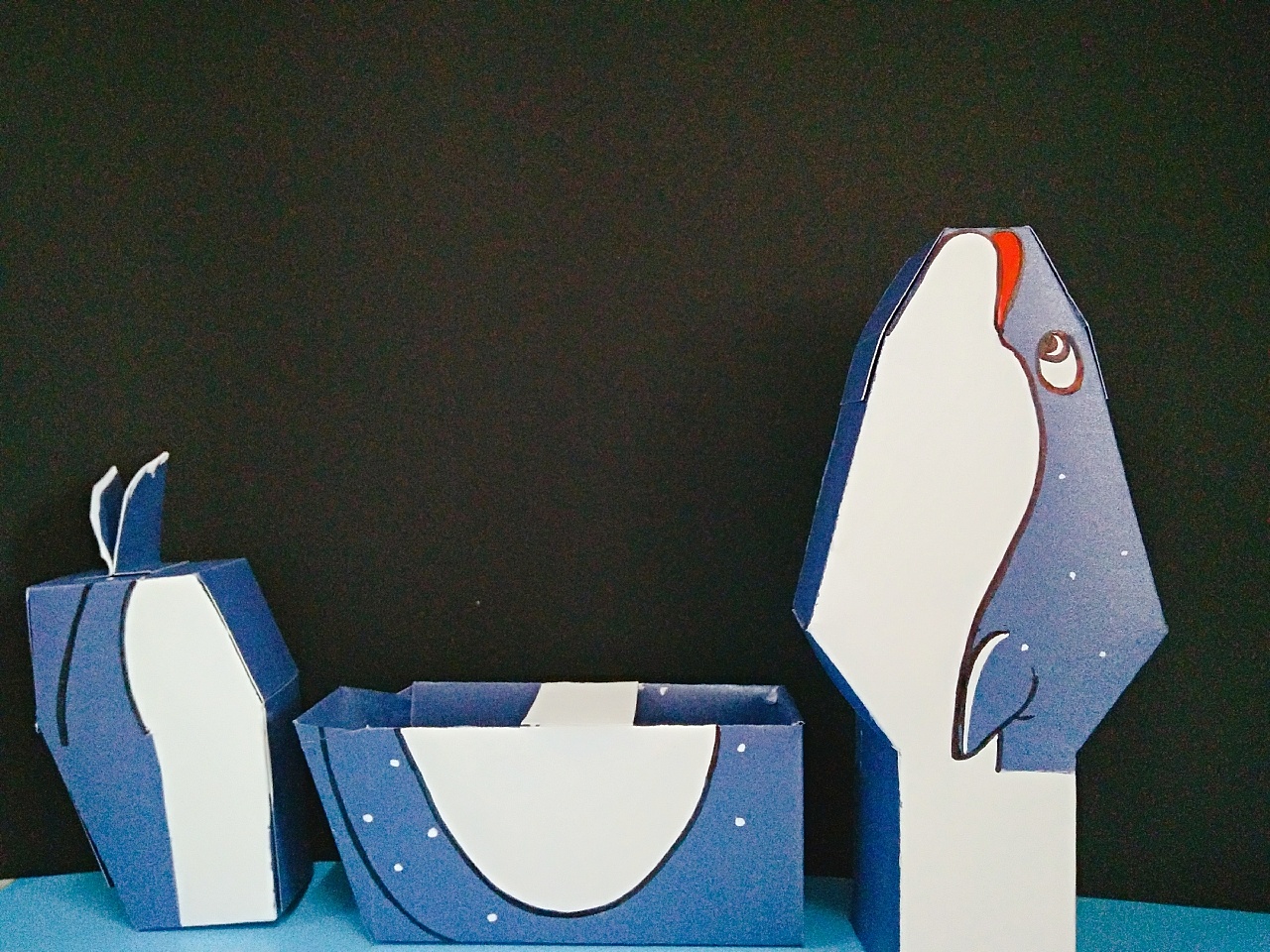 原创小海豚手工纸盒设计