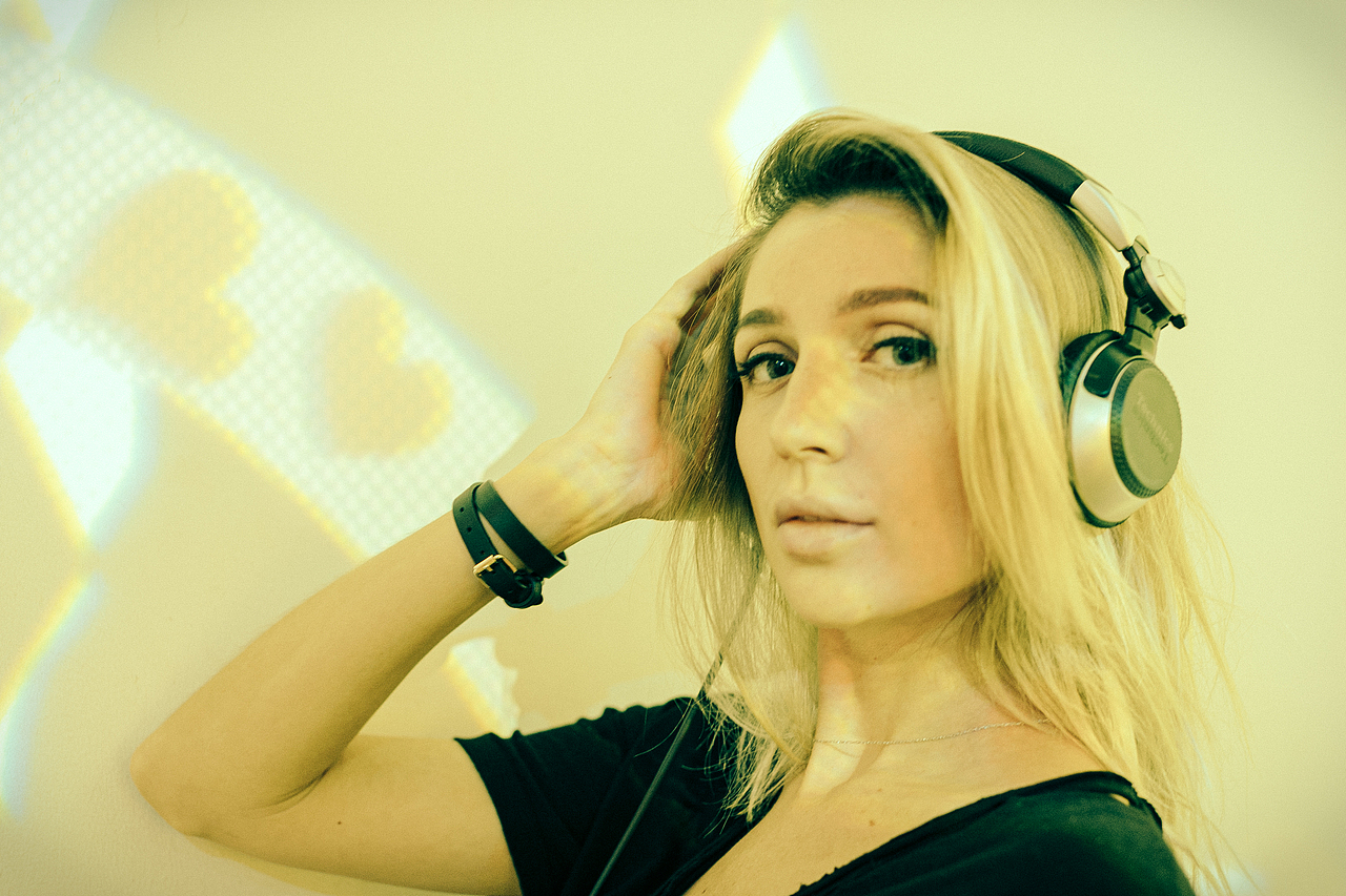 俄罗斯DJ妹子Nati形象照の初拍摄（上）