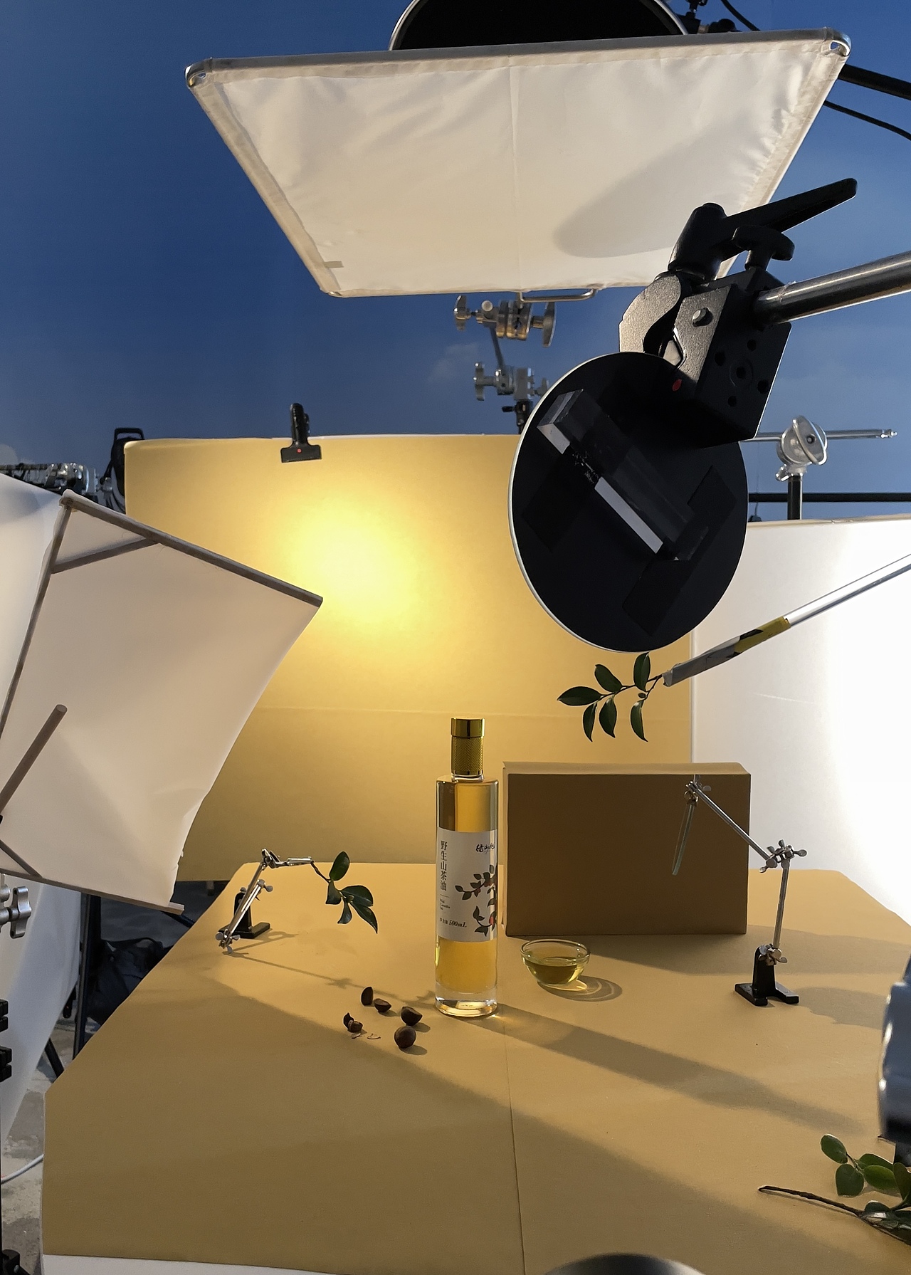 绿山旭 × BoxStudio | 山茶油（图ZMjc0NzA5NDMy） - 产品摄影 - 站酷设计师BoxStudio原创素材 - 站酷ZCOOL