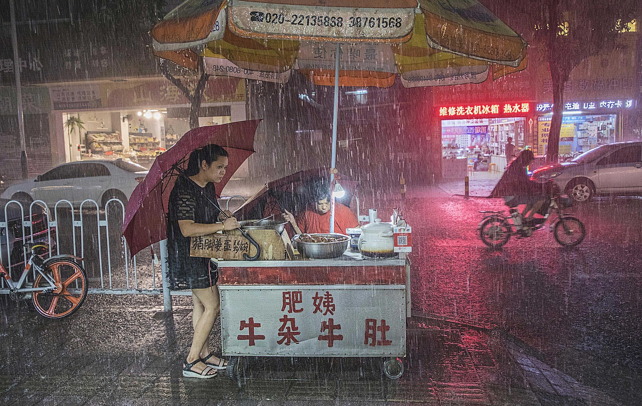 雨夜广州