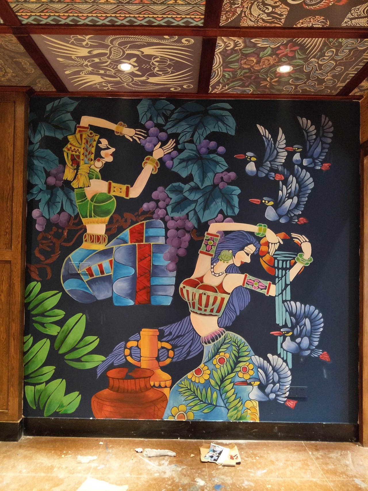 苗族主题餐厅|其他|墙绘/立体画|图者反盗者 - 原创作品 - 站酷