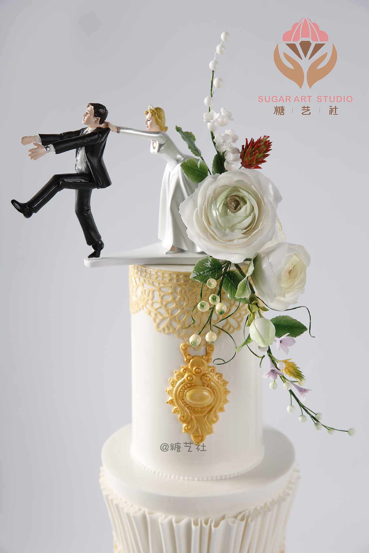 糖艺社翻糖蛋糕-翻糖/糖霜吊线技法-婚礼蛋糕作品（图ZMTQyNTY0MzI4） - 工艺品设计 - 站酷设计师糖艺社原创素材 - 站酷ZCOOL