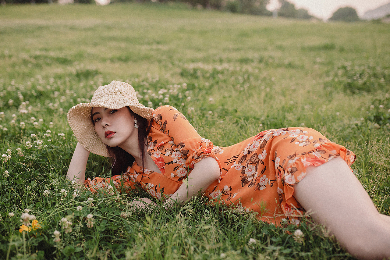 无风亦长（图ZMjA5MTUzNjQ4） - 人像摄影 - 站酷设计师夏知南_原创素材 - 站酷ZCOOL