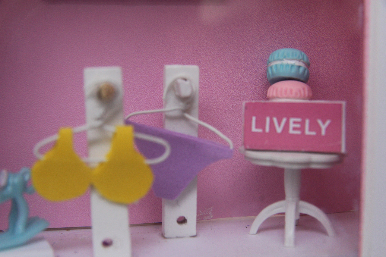 6IXTY8IGHT内衣品牌店展示空间设计