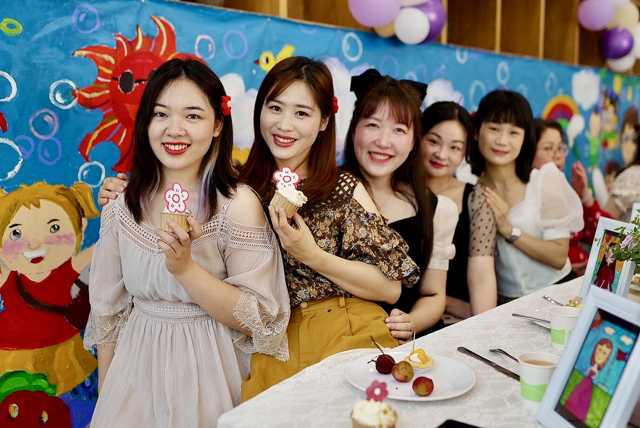 大汉小学班主任节-上（图ZMjU3OTI1MDgw） - 人文/纪实摄影 - 站酷设计师六月爸爸原创素材 - 站酷ZCOOL