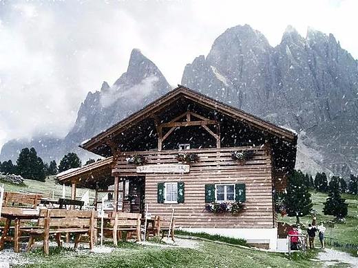 【野马设计】平面设计教程-如何在PS中为照片添加雪景