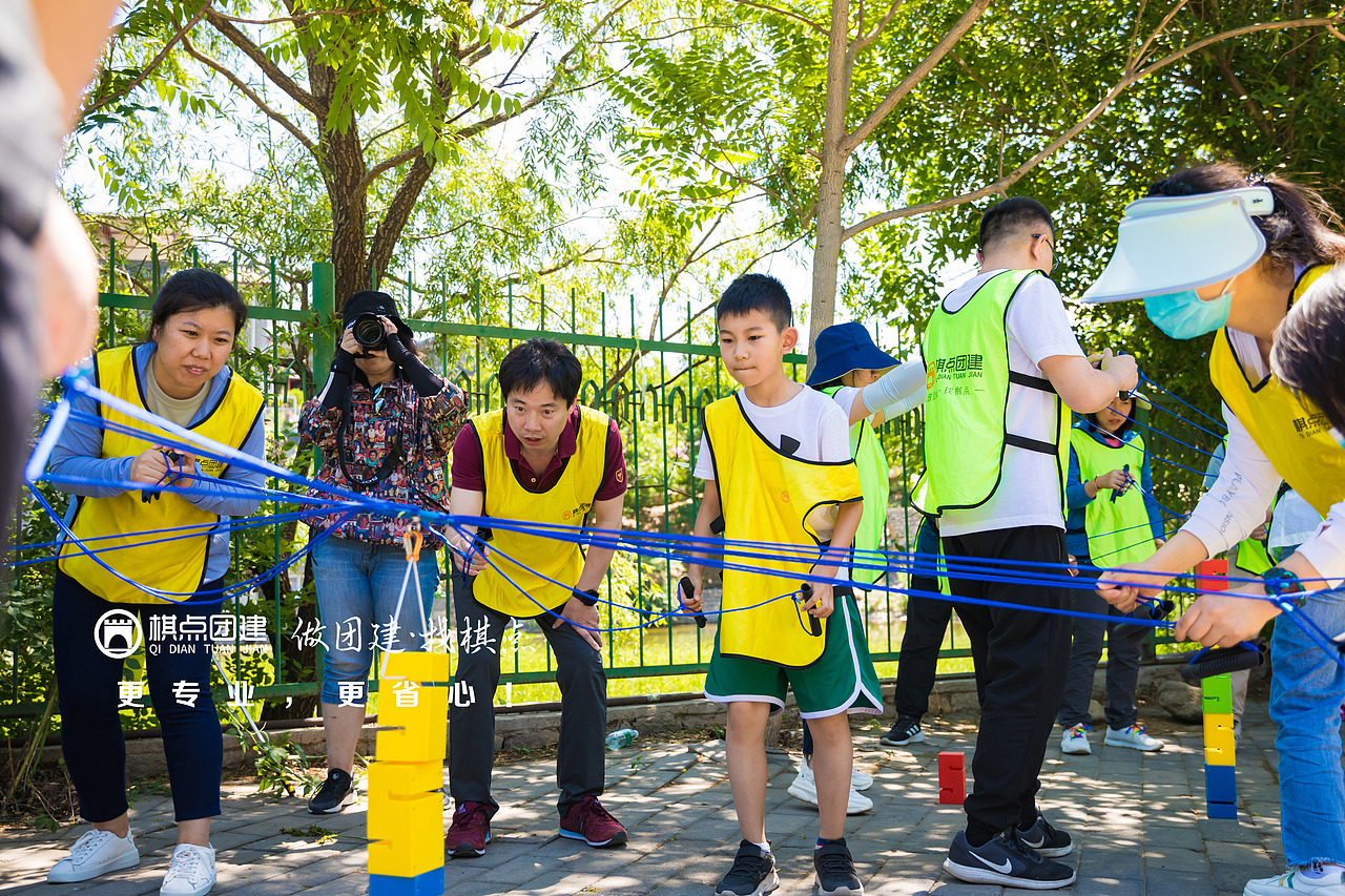棋点团建出品|罗森伯格团建,上午凝聚力挑战赛,挑战项目1:《合力建塔》促进团队协作,共创伟大战绩。强化团队沟通协作能力,增强信任度