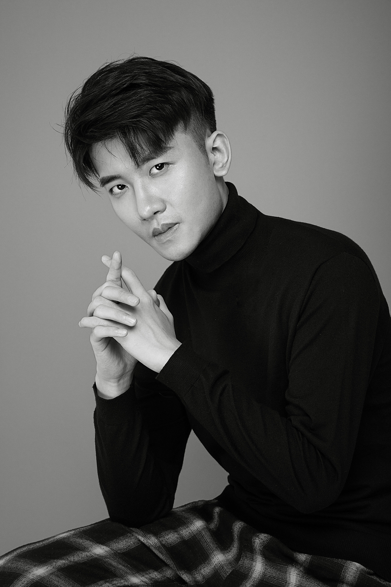 黑白文艺（图ZMjYzMDAwMzY0） - 人像摄影 - 站酷设计师EVAN凡原创素材 - 站酷ZCOOL