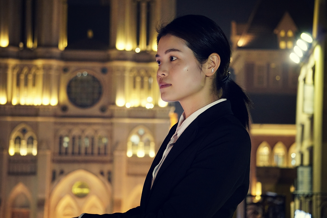 恋上一个人,爱上一座城——中国光谷步行街