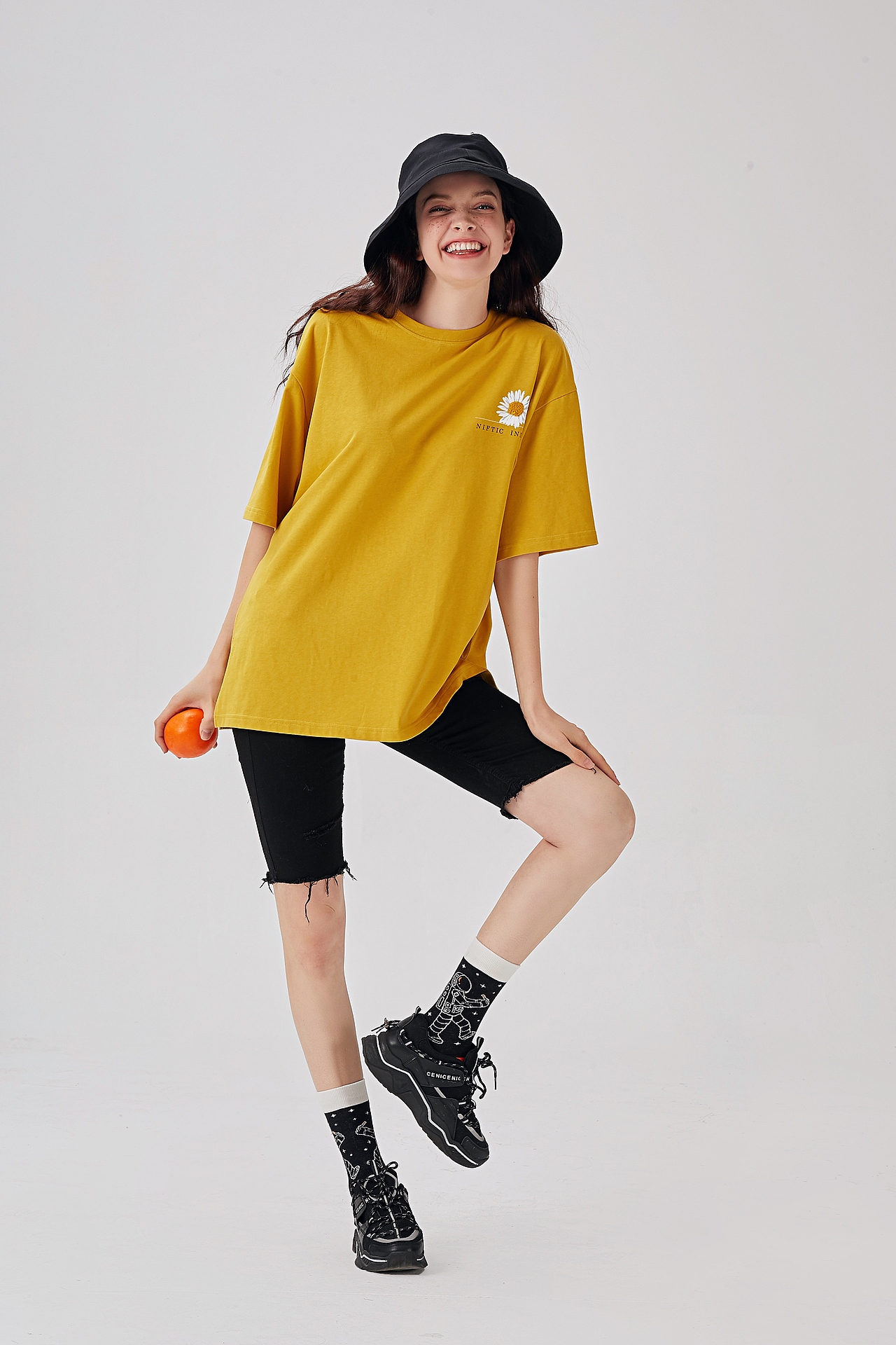 3月份的现在才能发（图ZMjA2Njg3NTg4） - 人像摄影 - 站酷设计师我有很多猫原创素材 - 站酷ZCOOL