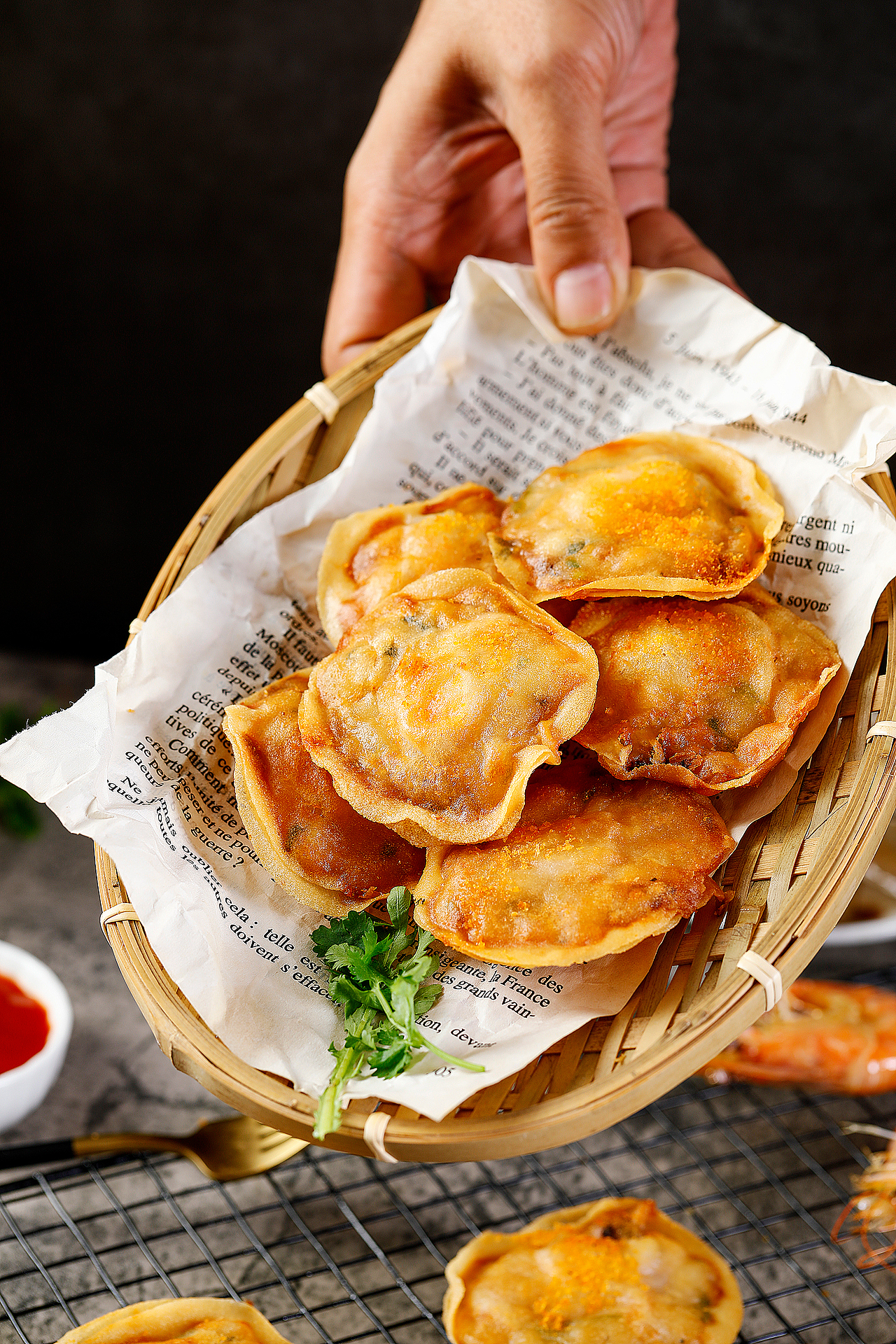 油炸超好吃的千丝万缕和虾条冻品茶点配酒休闲食品（图ZMjY0MTExNjcy） - 产品摄影 - 站酷设计师光绪摄影工作室原创素材 - 站酷ZCOOL