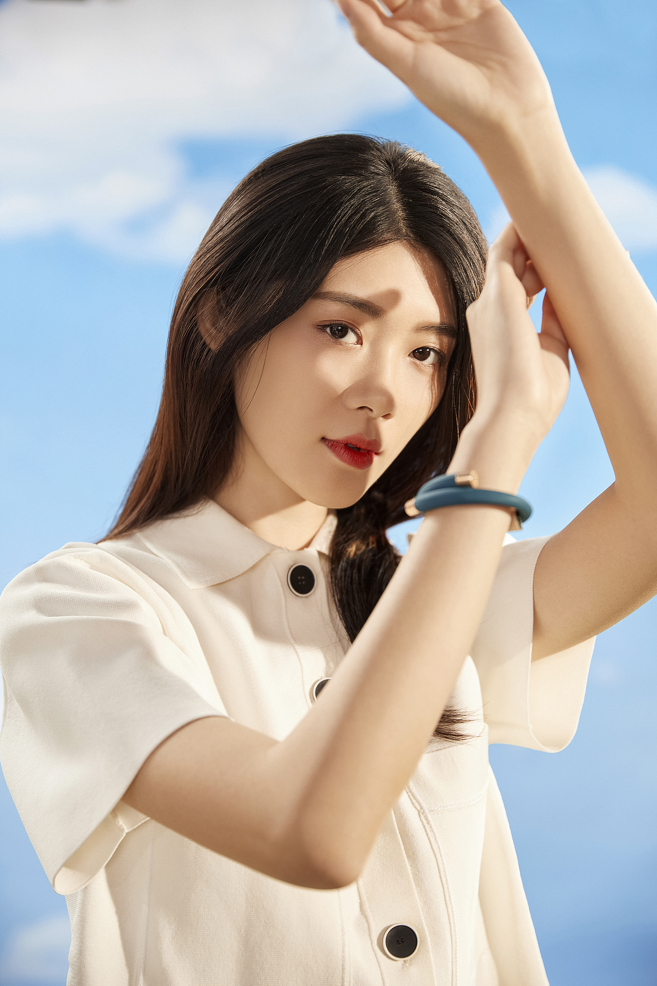 手环拍摄（图ZMjQ2NjA1MDQ4） - 人像摄影 - 站酷设计师摄影赵峰原创素材 - 站酷ZCOOL