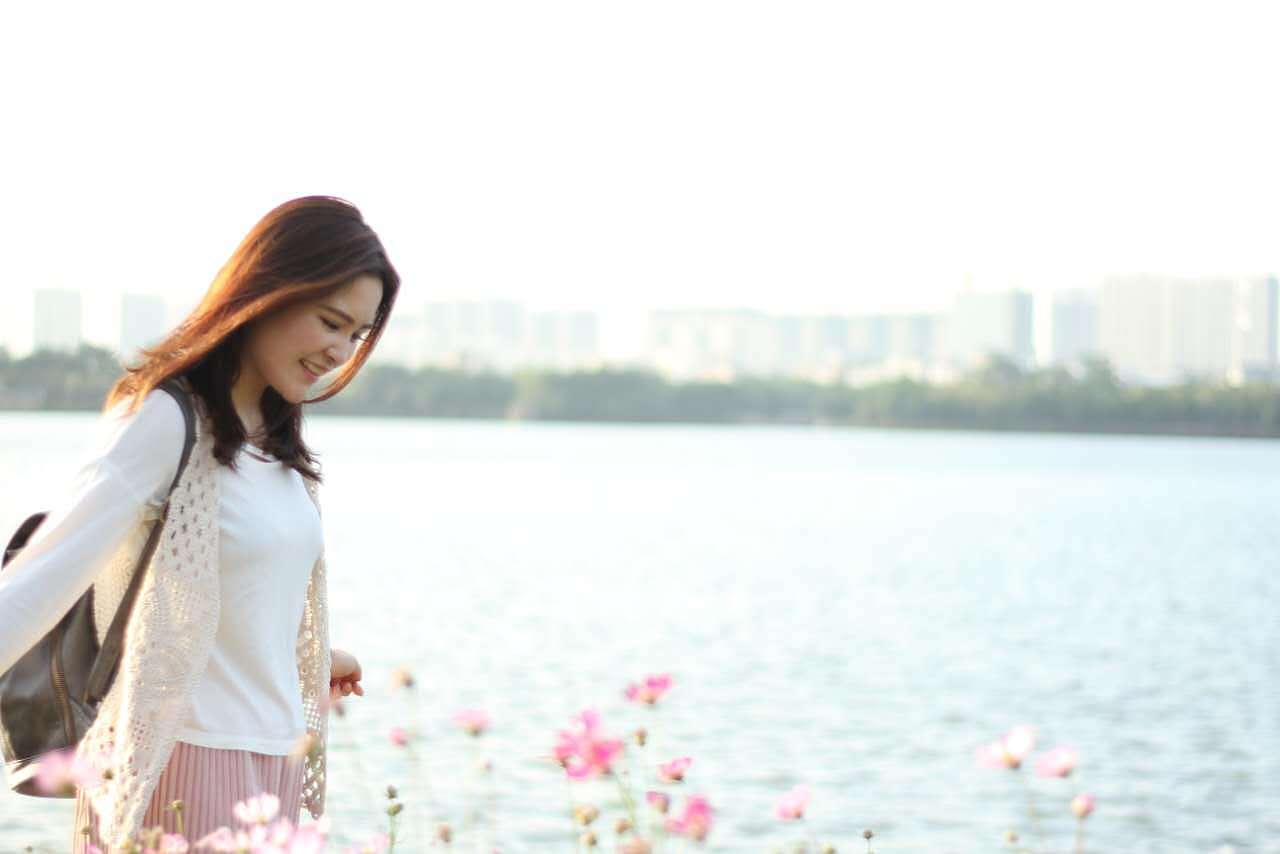 海珠湖公园 人像摄影（图ZNjExNDk1ODA=） - 人像摄影 - 站酷设计师何时光原创素材 - 站酷ZCOOL