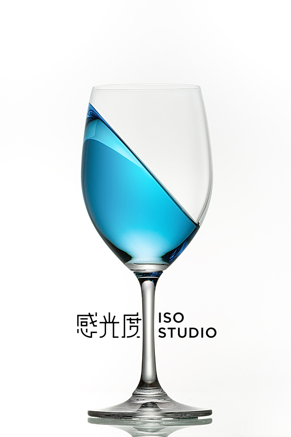 高脚杯（图ZMTMyODExMzc2） - 产品摄影 - 站酷设计师沈刘晨原创素材 - 站酷ZCOOL