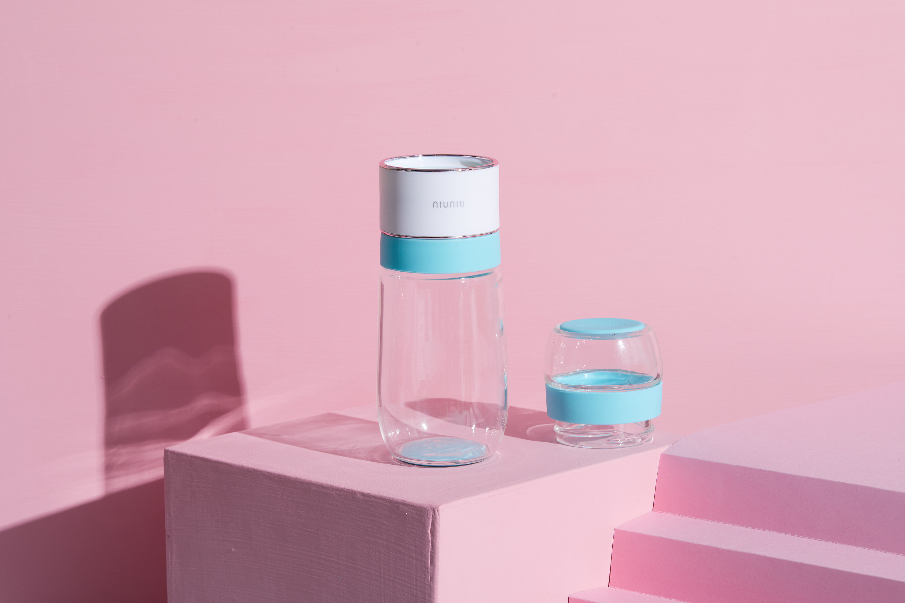 水杯场景拍摄大片