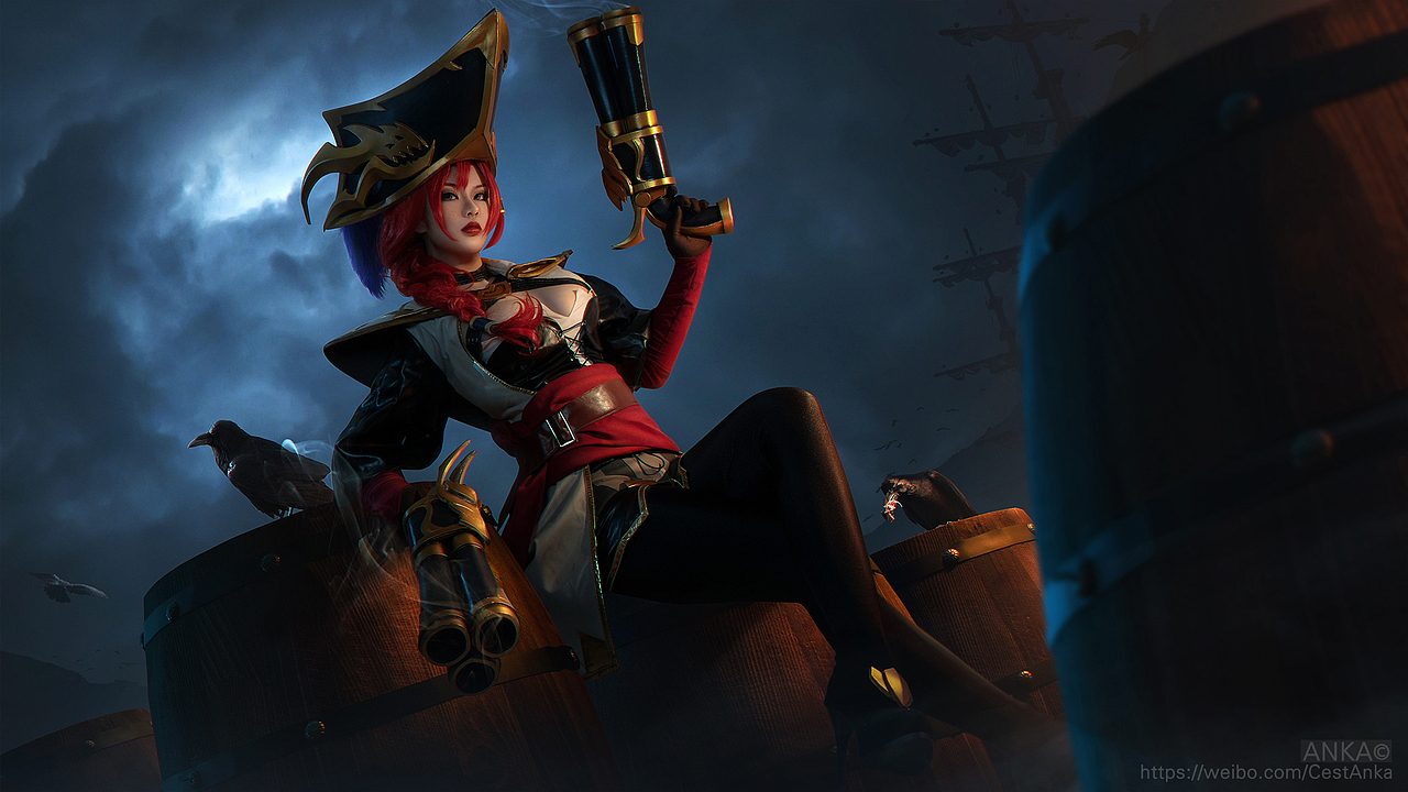 英雄联盟女枪厄运小姐cosplay正片lol赏金女船长