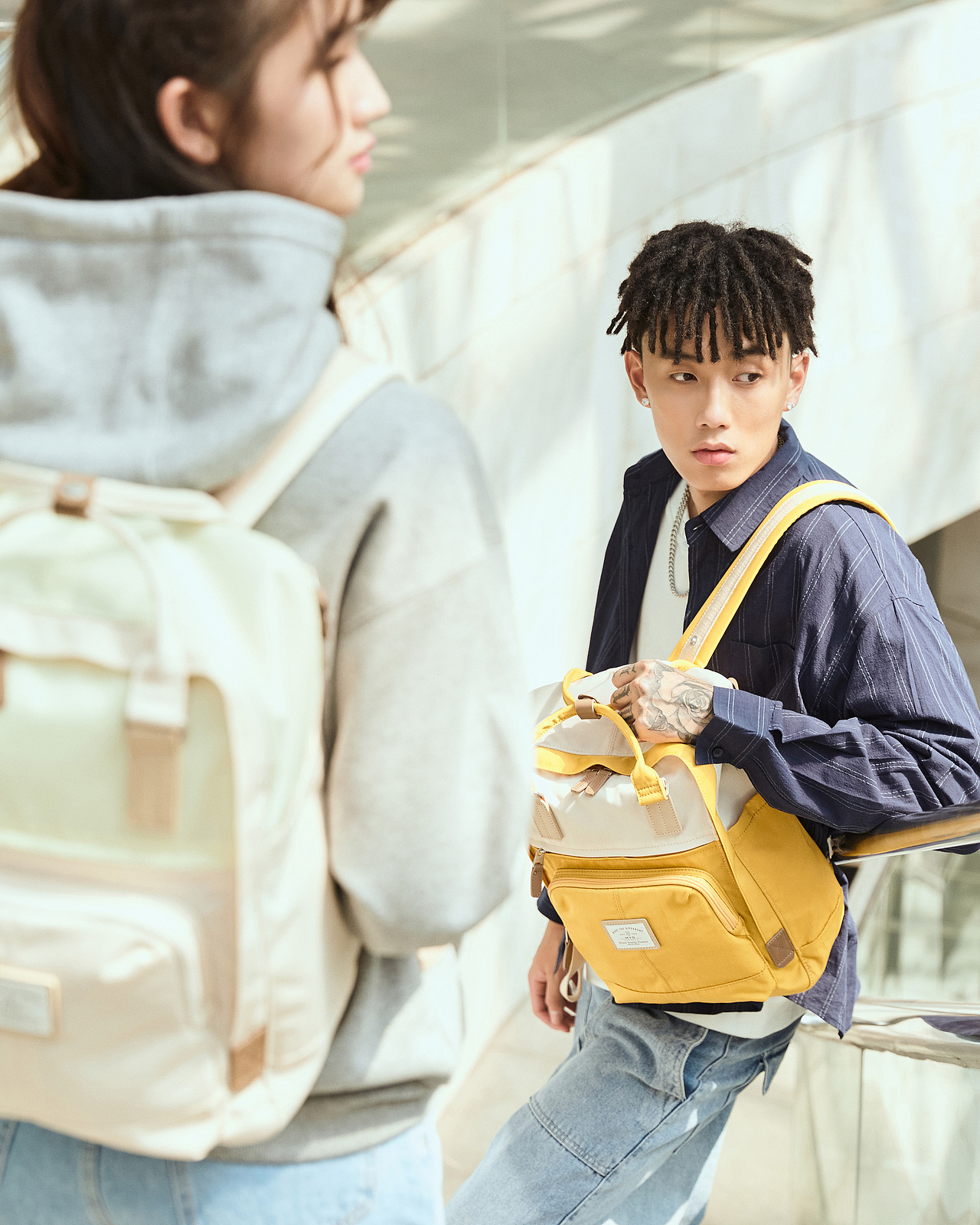 旅行箱户外，箱包拍摄