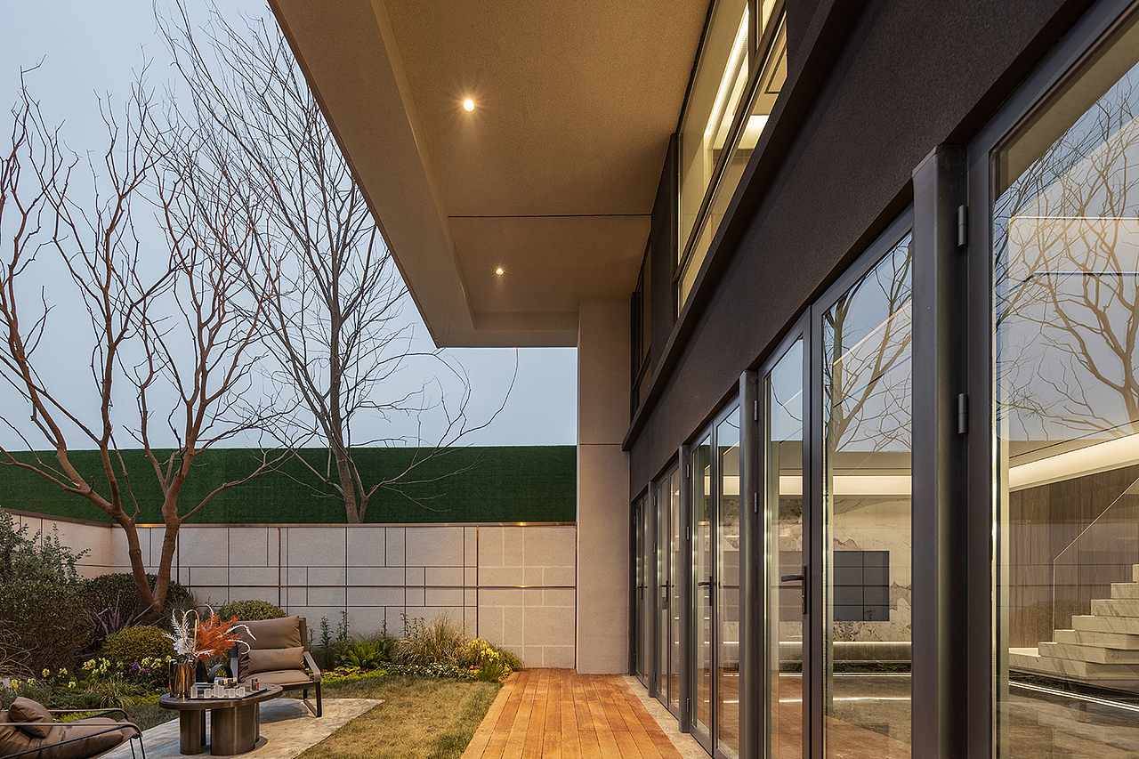 成都悦时代清水样板间