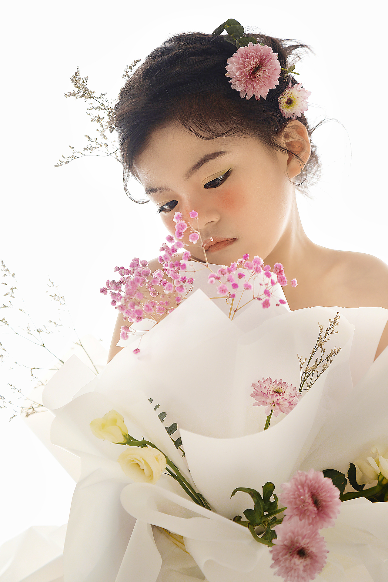 花束写真|儿童摄影（图ZMzA0MDA4MzY4） - 人像摄影 - 站酷设计师微光摄影工作室原创素材 - 站酷ZCOOL