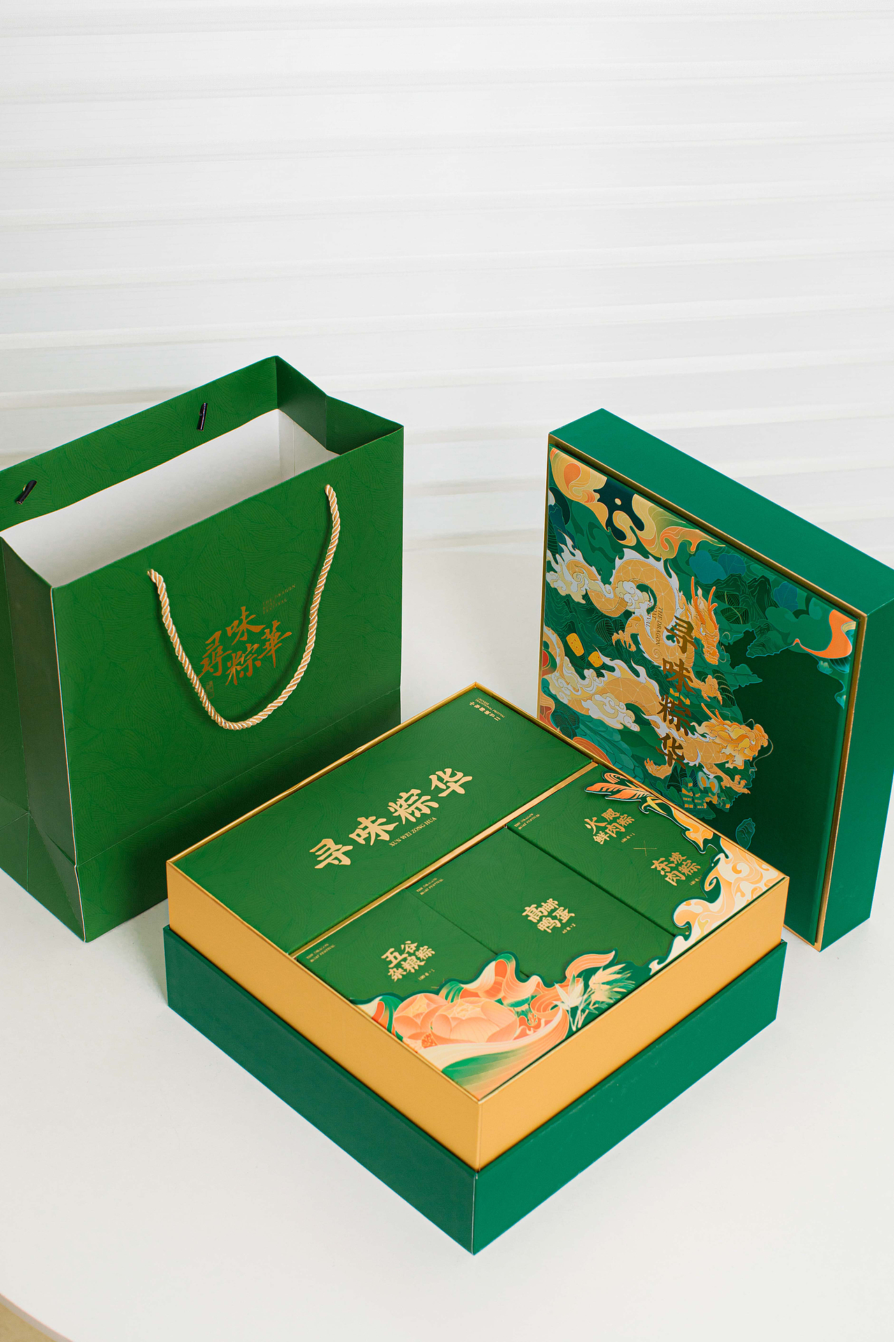 食品内盒独立,别致精美,
避免碰撞,保障运输安全。