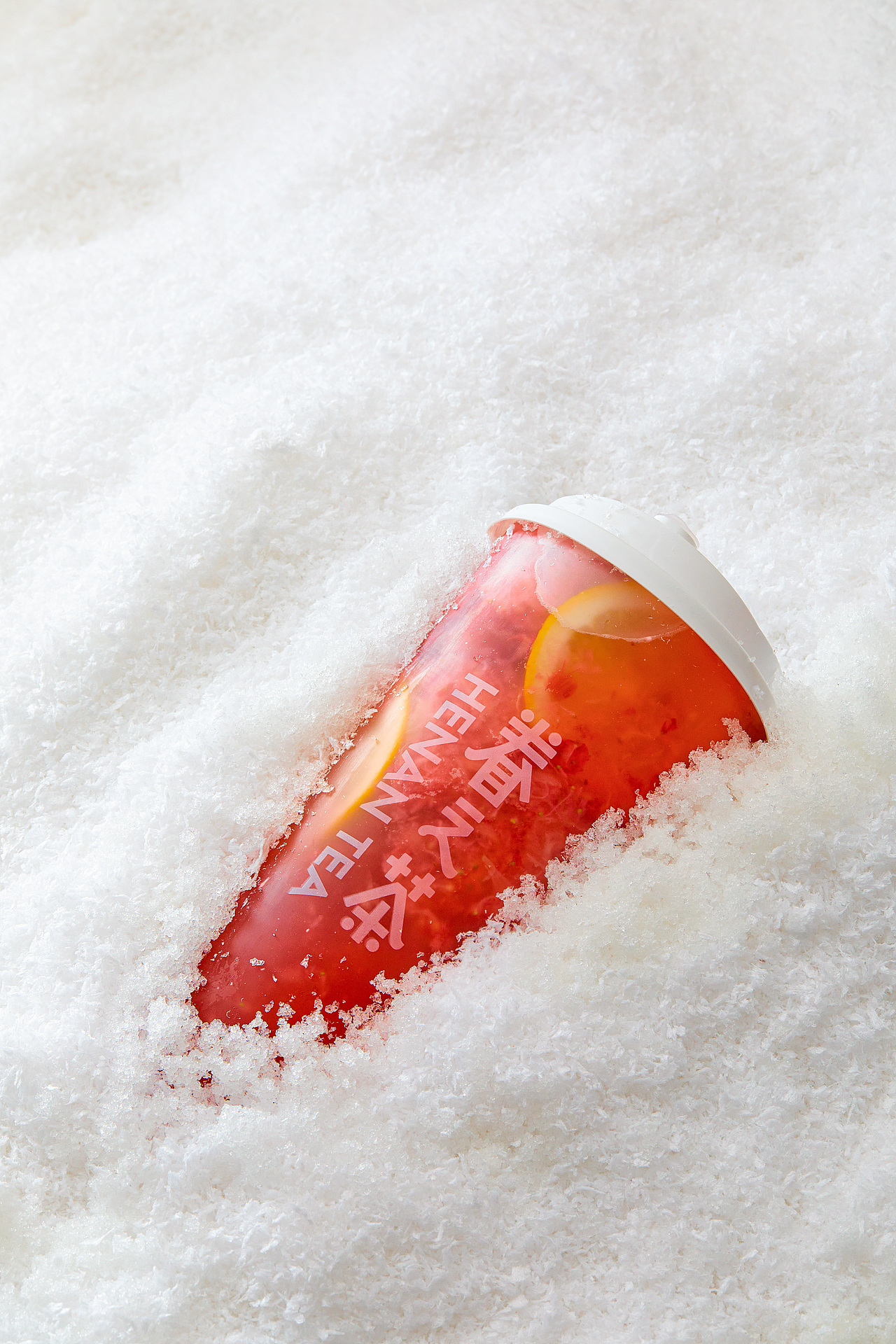 眷之茶✖️ZEYU STUDIO｜草莓系列上新（图ZMzYwMTM1MDc2） - 产品摄影 - 站酷设计师沐光MOOGON原创素材 - 站酷ZCOOL