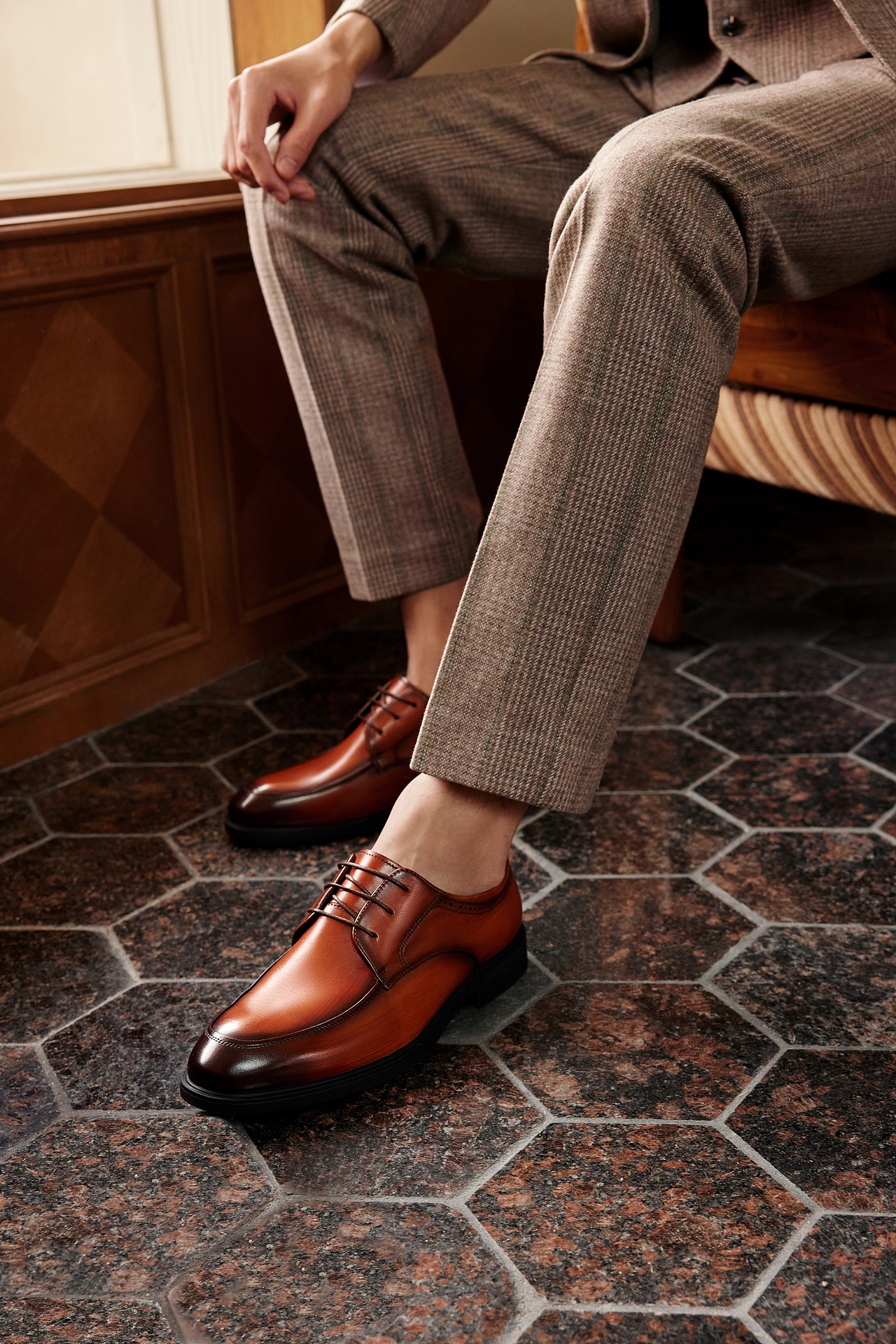 商务男装男鞋（图ZMzMwNjI3MzY0） - 人像摄影 - 站酷设计师浣星传媒原创素材 - 站酷ZCOOL