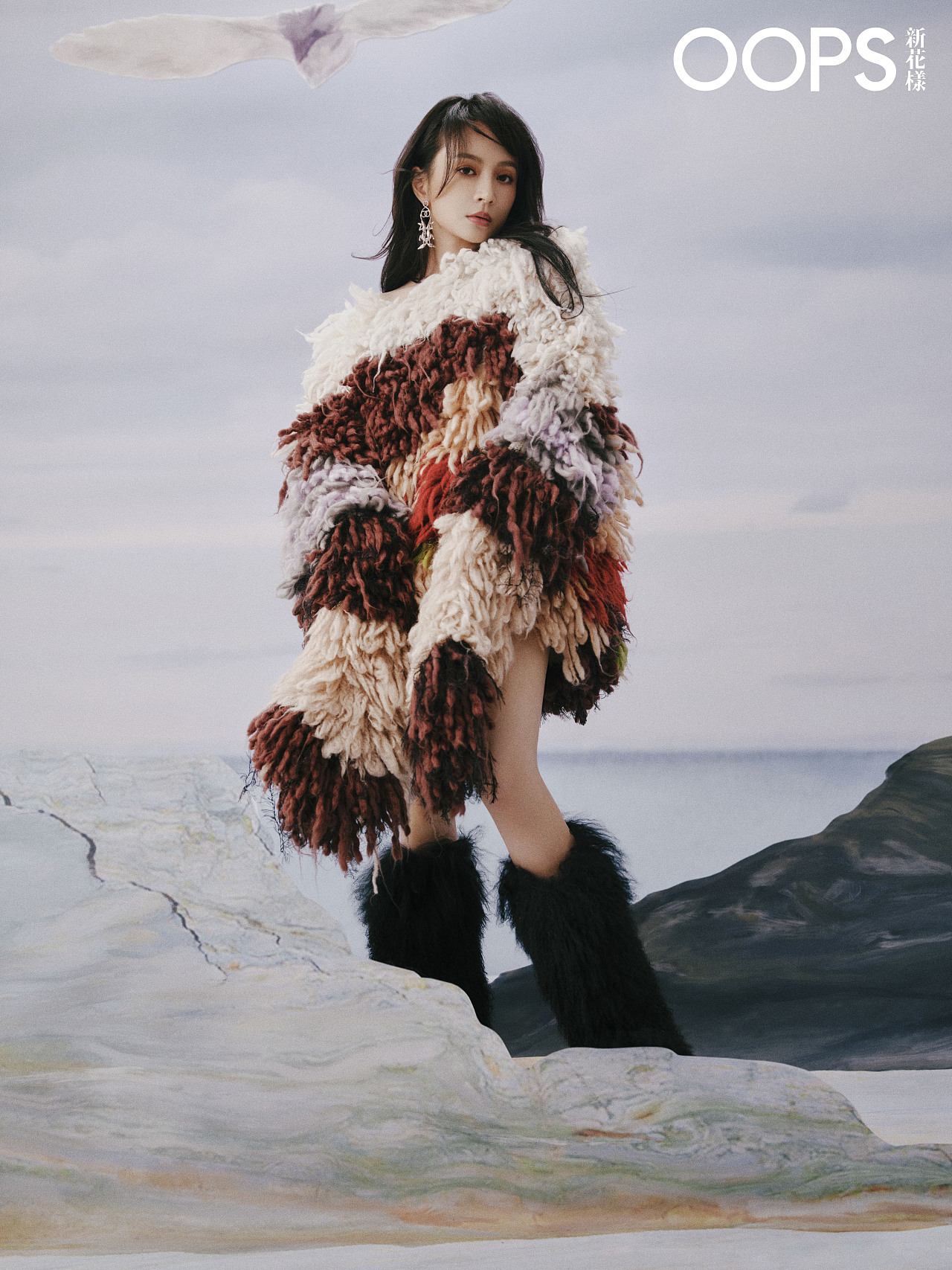 燃点文化 | 媒体杂志/OOPS 11月封面@Faye詹雯婷