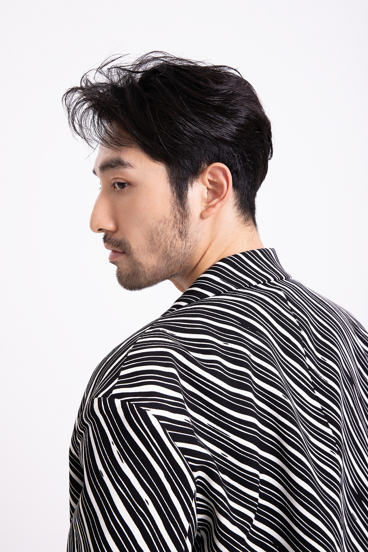 男装拍摄 白底图