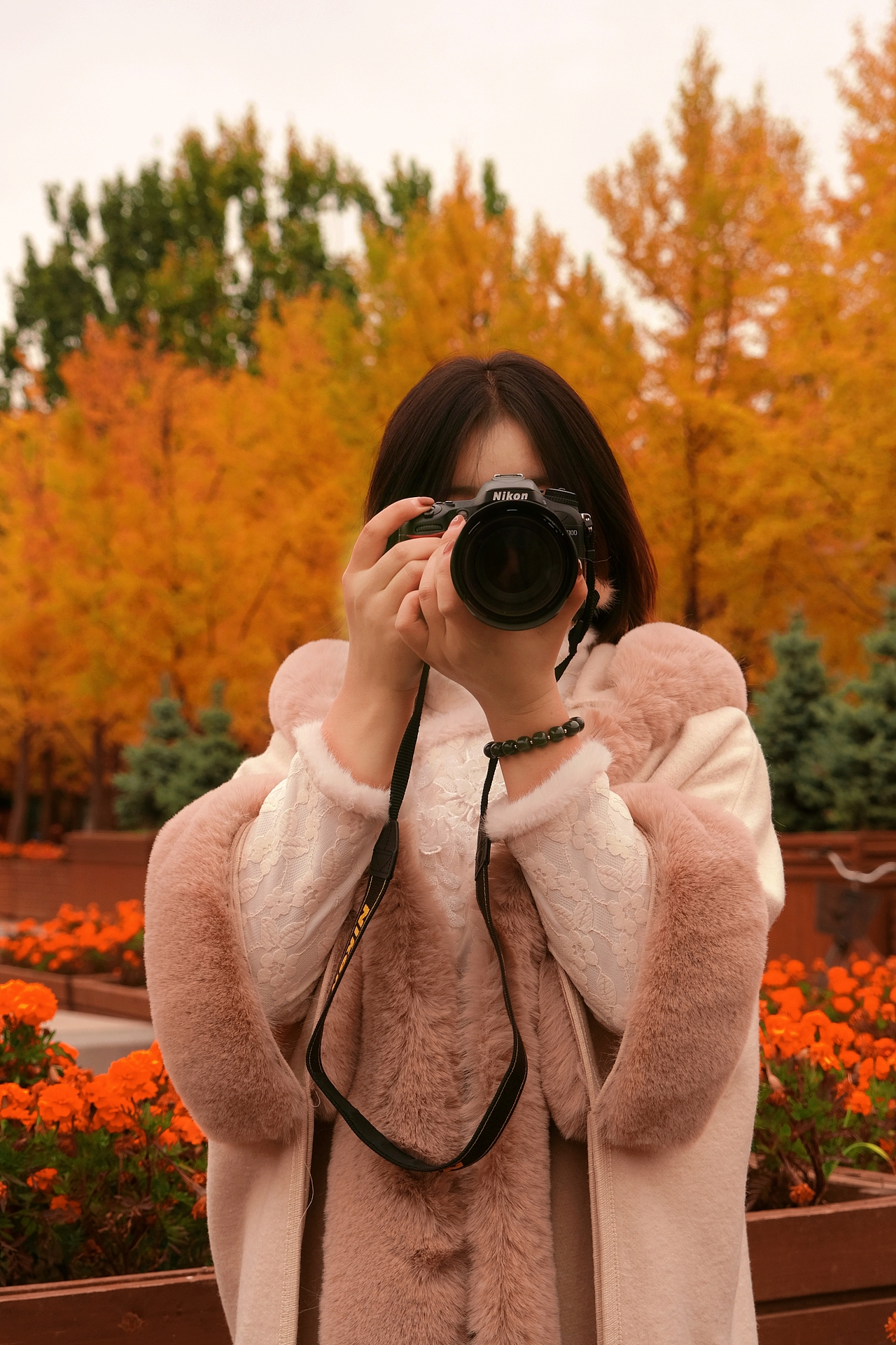 北京秋日之美（图ZMzQ3OTc4MzA4） - 人像摄影 - 站酷设计师蓝鲸上的小喷泉原创素材 - 站酷ZCOOL