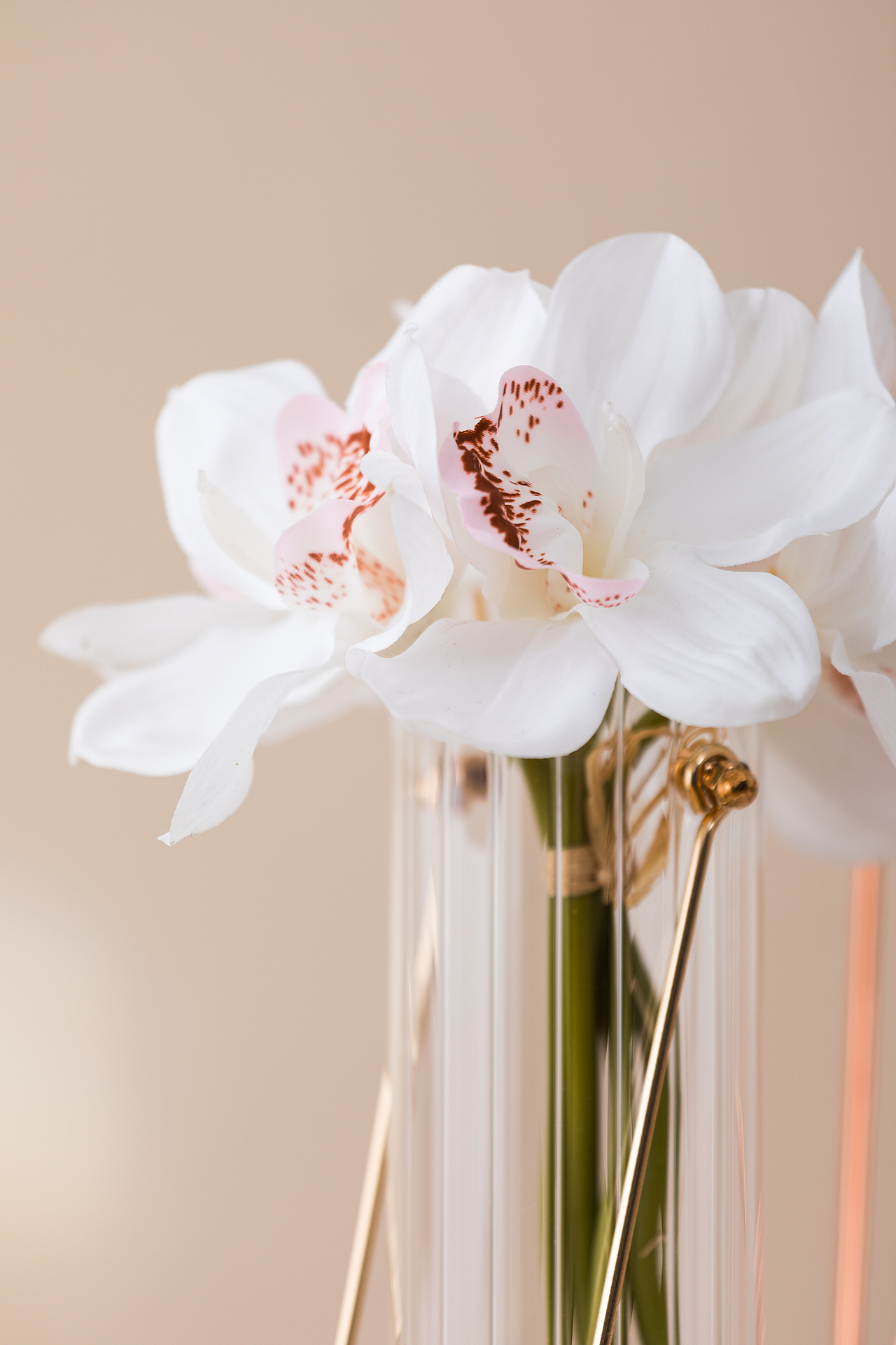 《很爱很爱你》| 蕙兰 | 仿真花艺 | 花瓶 | 装饰品