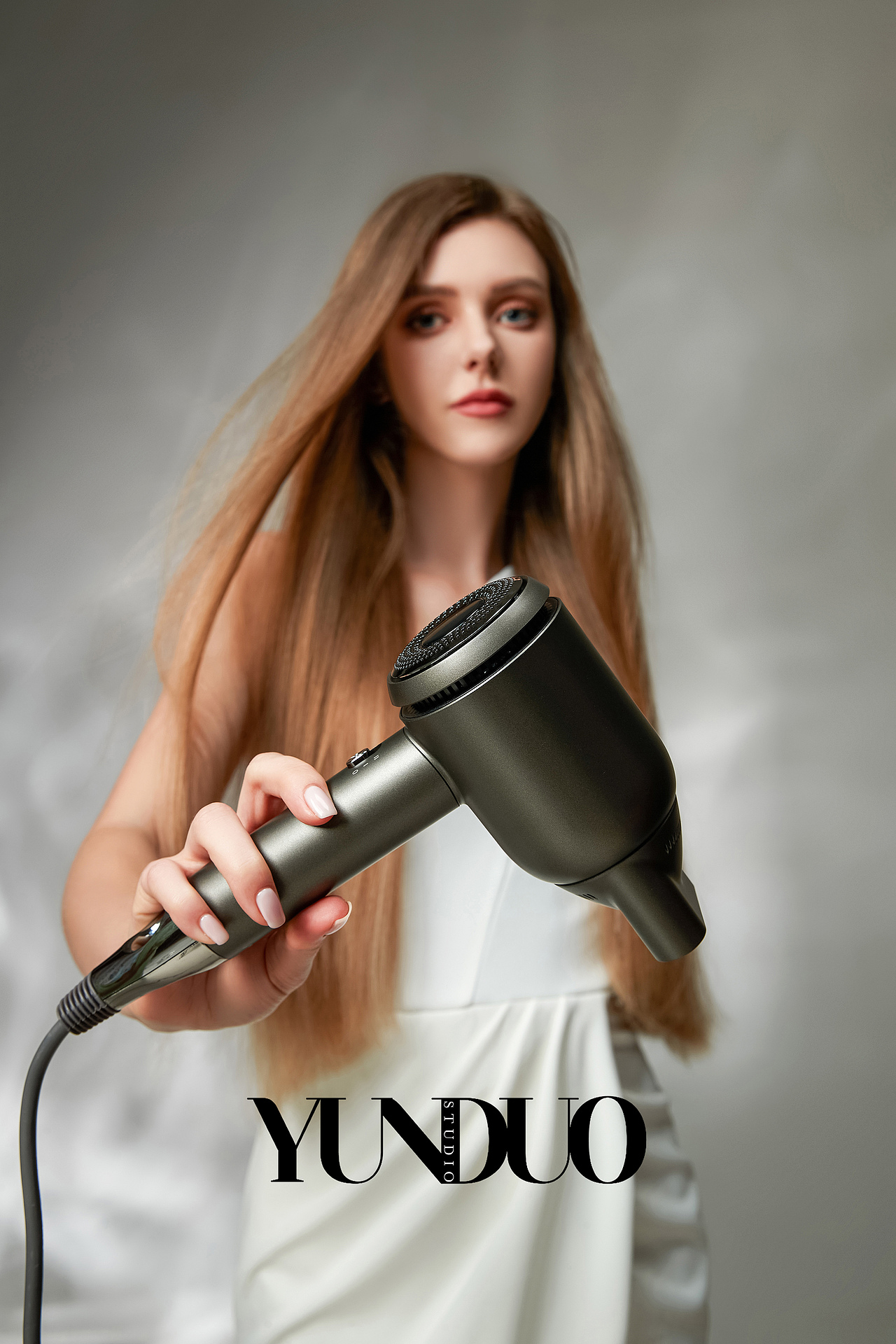 MAC 直发器 吹风机外贸形象图拍摄（图ZMzIyMzYxMTk2） - 产品摄影 - 站酷设计师陨朵商拍刘大奇原创素材 - 站酷ZCOOL