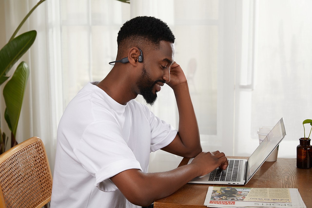 深圳 | ZD | 攝影 酷型黑人 耳機系列2（圖ZMzIyNzEwODI0） - 人像攝影 - 站酷設(shè)計師ZD專注模特攝影原創(chuàng)素材 - 站酷ZCOOL