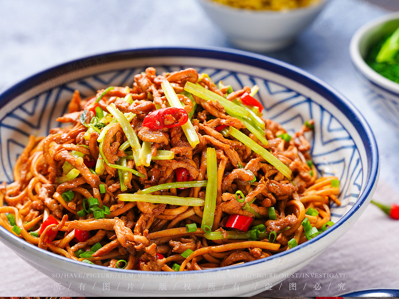 牛肉面、炒面、最近偏爱面食