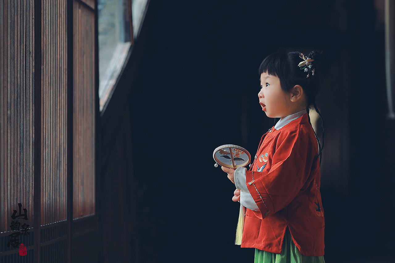 烟雨江南之温泉居（图ZMzIzMjQxMDU2） - 人像摄影 - 站酷设计师泡泡的记忆碎片原创素材 - 站酷ZCOOL