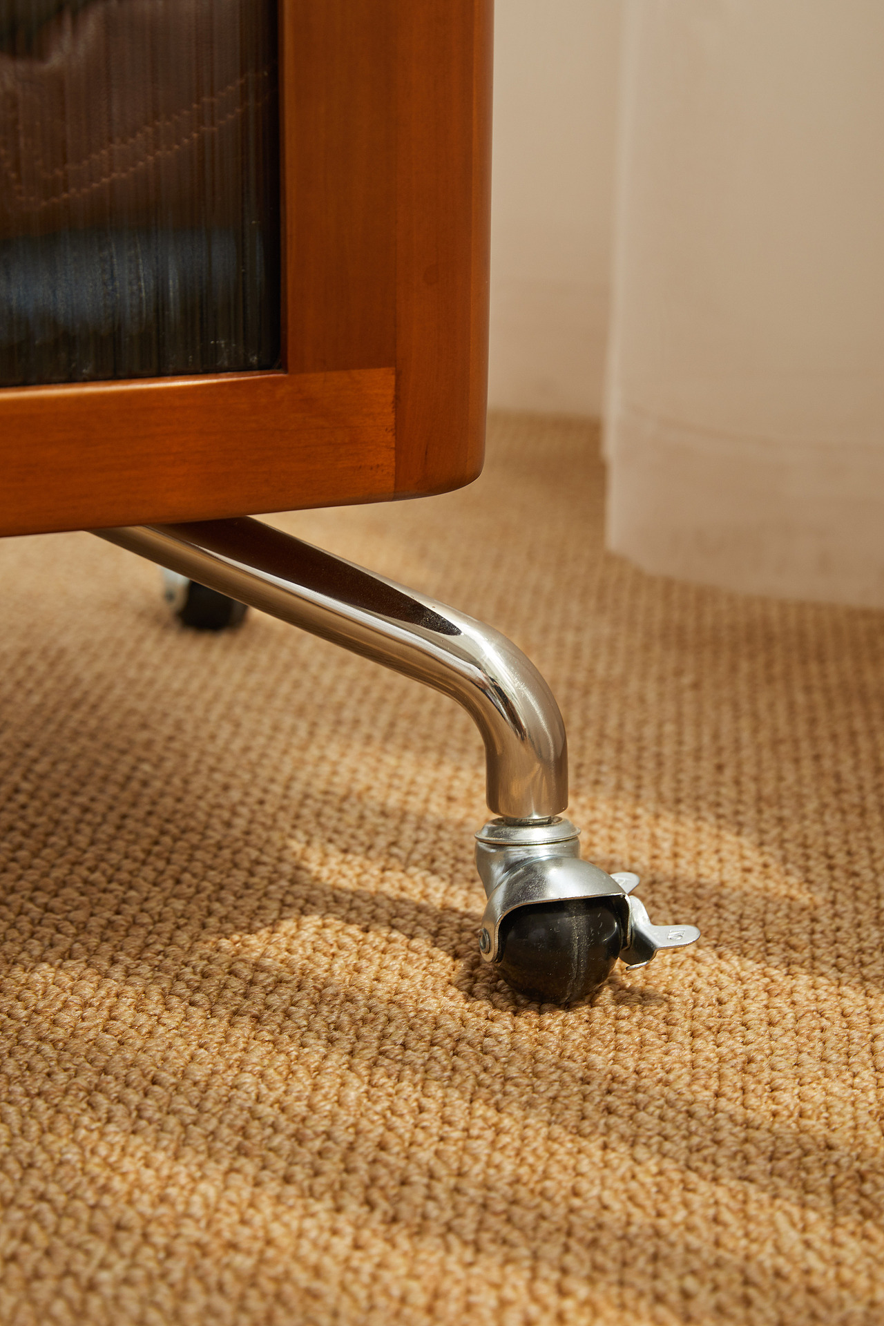 中古衣架-家具摄影