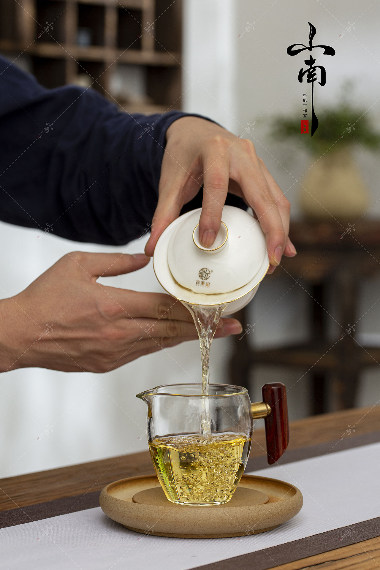 《老班章茶王地》茶叶拍摄案例（图ZMzA5MTA1MzU2） - 产品摄影 - 站酷设计师山南摄影原创素材 - 站酷ZCOOL