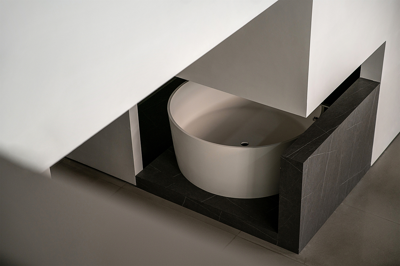 LEW丨厂房改造丨卫浴美学空间（图ZMzAwMjgxMjI0） - 商业空间设计 - 站酷设计师里与外创意原创素材 - 站酷ZCOOL