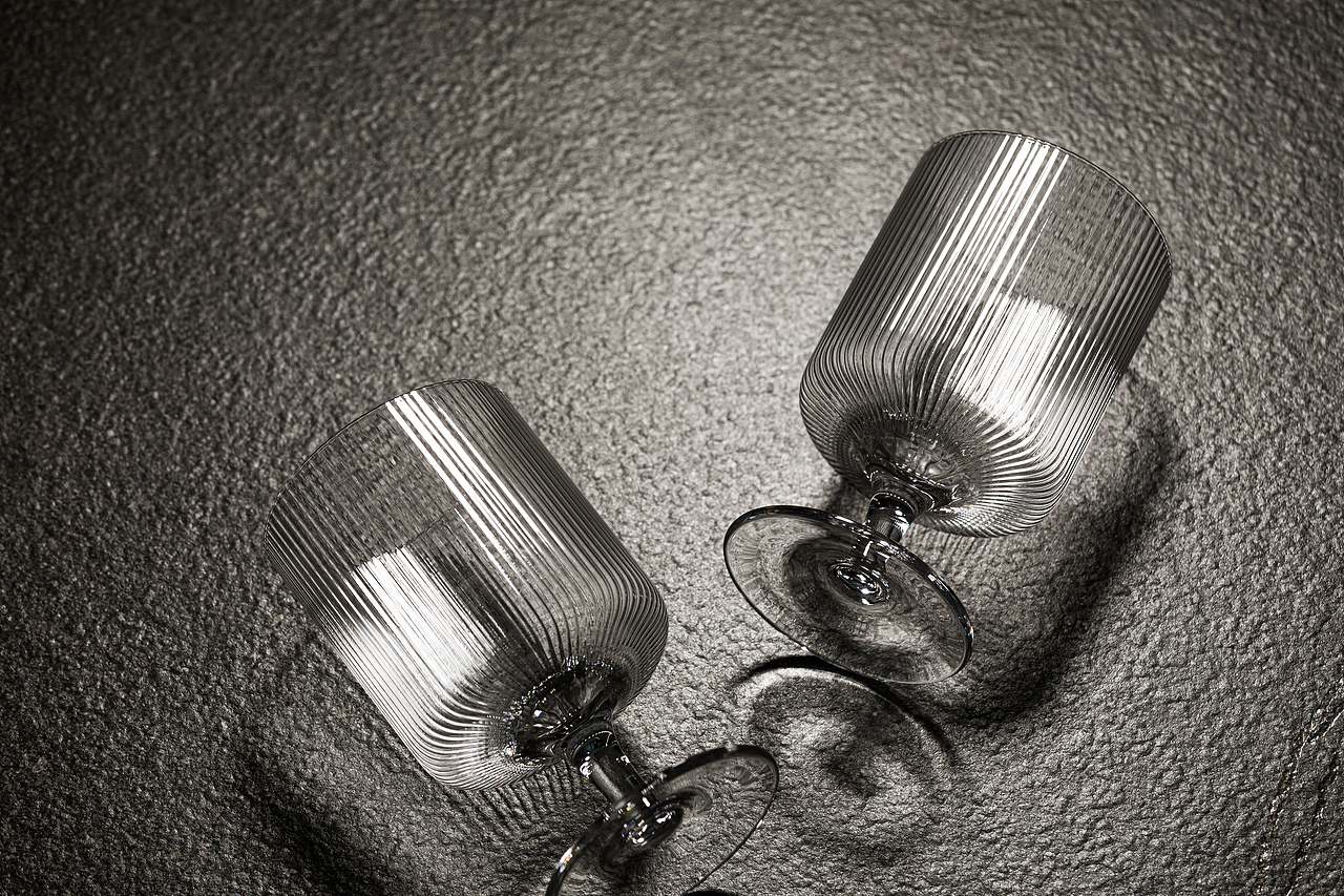 《无法定义》| 高脚杯 | 红酒杯 | 玻璃杯 | 饮具