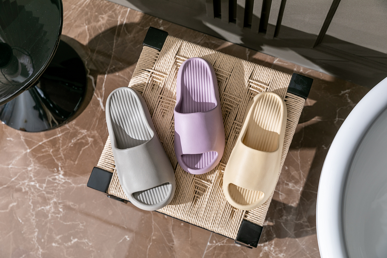 浴缸场景 浴室拖鞋（图ZMzU4MDIwMDAw） - 产品摄影 - 站酷设计师摄影师北方原创素材 - 站酷ZCOOL