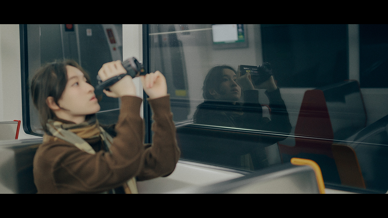 开往春天的列车（图ZMzYwMTczNTQw） - 人像摄影 - 站酷设计师非凡视觉设计123原创素材 - 站酷ZCOOL